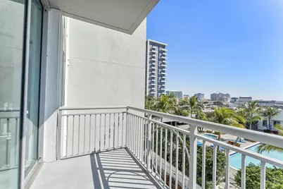 300 S Australian Avenue #916, West Palm Beach, FL 33401 - Photo 12