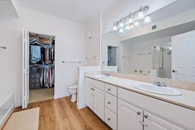 105 Santiago Drive #102, Jupiter, FL 33458 - Photo 18