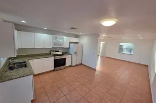 1508 Barton Rd, Lake Worth Beach, FL 33460 - Photo 2