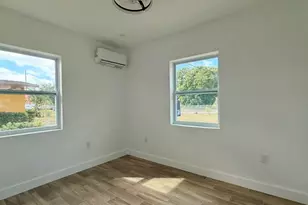 26 SW 10th Ave, Delray Beach, FL 33444 - Photo 20