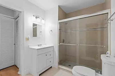 8555 Bella Vista Drive #86, Boca Raton, FL 33433 - Photo 12