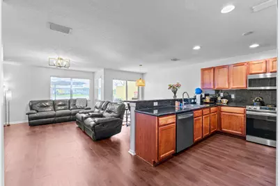 948 Imperial Lake Road, West Palm Beach, FL 33413 - Photo 10