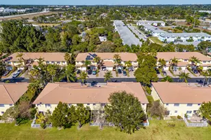 948 Imperial Lake Rd, West Palm Beach, FL 33413 - Photo 54