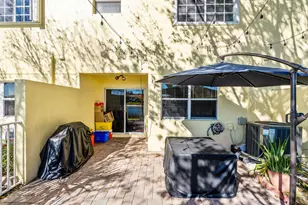 948 Imperial Lake Rd, West Palm Beach, FL 33413 - Photo 36