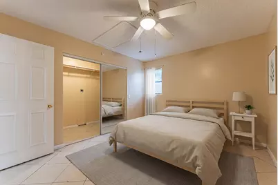 7370 Sunny Hills Terrace, Lake Worth, FL 33462 - Photo 12