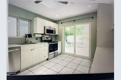 5856 Strawberry Lakes Circle, Lake Worth, FL 33463 - Photo 6