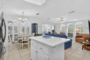 5367 Montego Cir, Hutchinson Island, FL 34949 - Photo 4