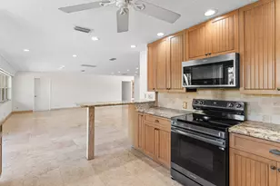 451 NE 25th Terrace, Boca Raton, FL 33431 - Photo 18