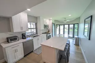 17081 Waterbend Dr, Jupiter, FL 33477 - Photo 8