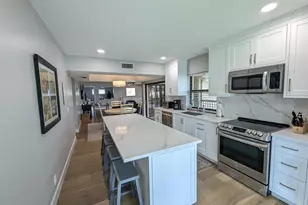 17081 Waterbend Dr, Jupiter, FL 33477 - Photo 10