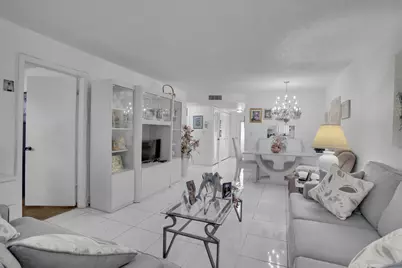 2751 E Sunrise Lakes Drive #204, Sunrise, FL 33322 - Photo 10