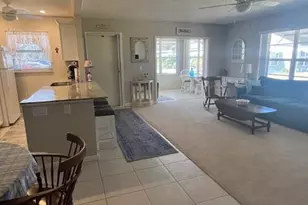 910 S South Dr, Delray Beach, FL 33445 - Photo 4