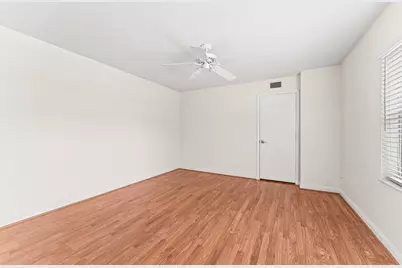 3136 Kingston Court, West Palm Beach, FL 33409 - Photo 24