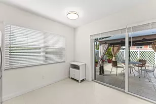 3136 Kingston Ct, West Palm Beach, FL 33409 - Photo 14