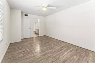 3136 Kingston Ct, West Palm Beach, FL 33409 - Photo 6