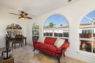 137 Edgewood Dr, West Palm Beach, FL 33405 - Photo 8