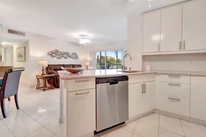 7547 S Oriole Boulevard #202, Delray Beach, FL 33446 - Photo 10