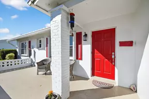 105 SW 9th St, Boynton Beach, FL 33426 - Photo 4