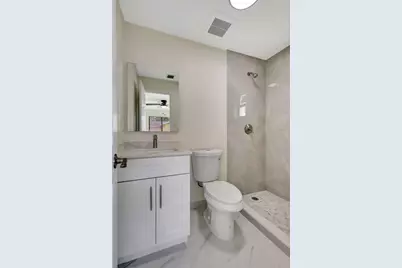 2016 Avenue S, Riviera Beach, FL 33404 - Photo 4