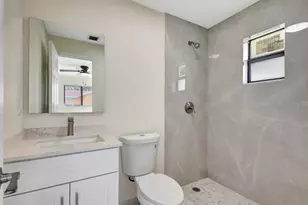 2016 Avenue S, Riviera Beach, FL 33404 - Photo 10