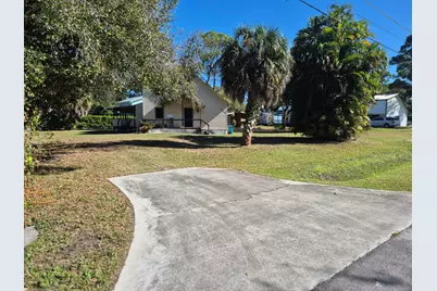 5516 Spruce Drive, Fort Pierce, FL 34982 - Photo 4