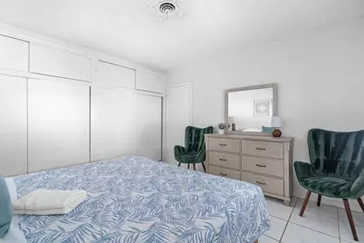 262 SE 9th Avenue #B, Deerfield Beach, FL 33441 - Photo 12