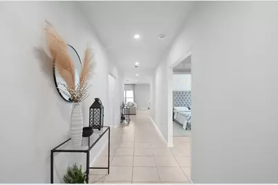 113 Dabou Loop, Belle Glade, FL 33430 - Photo 4