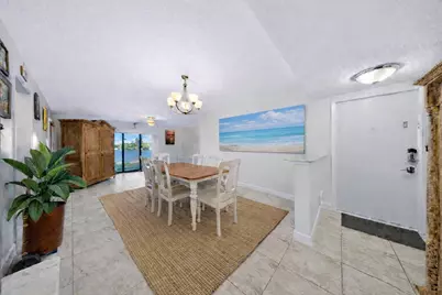 3206 S Lakeview Circle #1101, Fort Pierce, FL 34949 - Photo 8