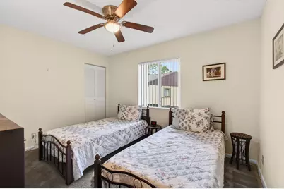 405 Pine Glen Lane #D-2, Greenacres, FL 33463 - Photo 22