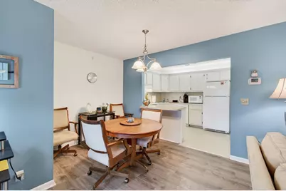 405 Pine Glen Lane #D-2, Greenacres, FL 33463 - Photo 12