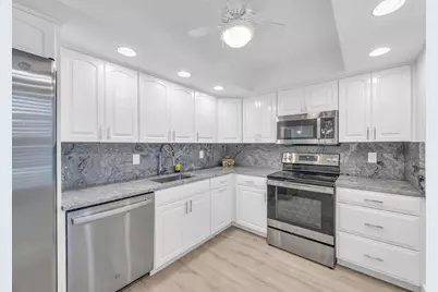 1250 Sugar Sands Boulevard, Riviera Beach, FL 33404 - Photo 6