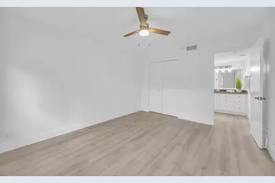 1250 Sugar Sands Boulevard, Riviera Beach, FL 33404 - Photo 16