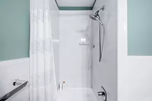 180 Isle Of Venice Dr, Fort Lauderdale, FL 33301 - Photo 14