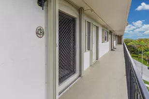 2871 N Ocean Blvd, Boca Raton, FL 33431 - Photo 4