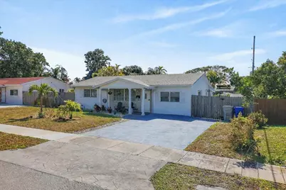 110 NE 30th Street, Pompano Beach, FL 33064 - Photo 2