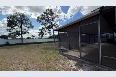 172 SW Crescent Avenue, Port Saint Lucie, FL 34984 - Photo 2