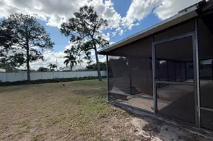 172 SW Crescent Ave, Port Saint Lucie, FL 34984 - Photo 2