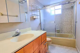 3140 Holiday Springs Blvd, Margate, FL 33063 - Photo 10