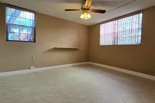 3140 Holiday Springs Blvd, Margate, FL 33063 - Photo 8