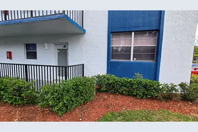 3140 Holiday Springs Boulevard #9-101, Margate, FL 33063 - Photo 12