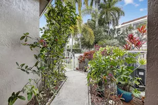 2491 Aragon Blvd, Sunrise, FL 33322 - Photo 2