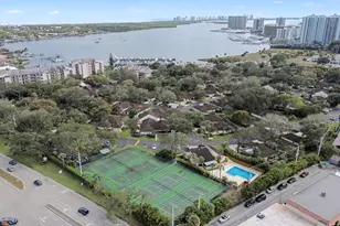 11354 Briarwood W/ 50Ft Slip Pl, North Palm Beach, FL 33408 - Photo 22