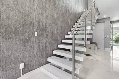 15 SE 11th Avenue, Fort Lauderdale, FL 33301 - Photo 4