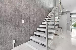 15 SE 11th Ave, Fort Lauderdale, FL 33301 - Photo 4