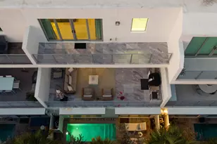 15 SE 11th Ave, Fort Lauderdale, FL 33301 - Photo 1