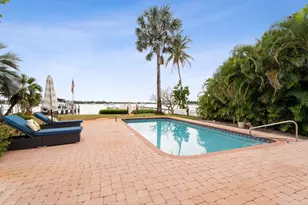 114 S Lake Dr, Lantana, FL 33462 - Photo 6