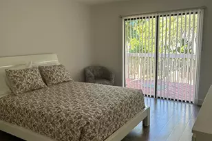 616 Executive Center Dr, West Palm Beach, FL 33401 - Photo 6