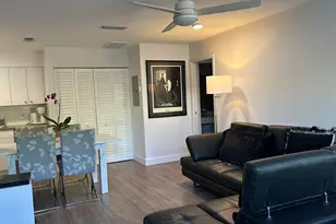 616 Executive Center Dr, West Palm Beach, FL 33401 - Photo 1