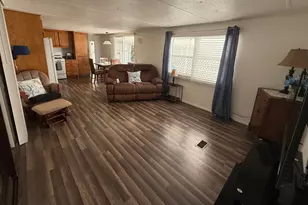 8121 SE Skylark Ave, Hobe Sound, FL 33455 - Photo 10