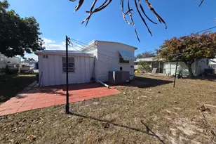 8121 SE Skylark Ave, Hobe Sound, FL 33455 - Photo 28